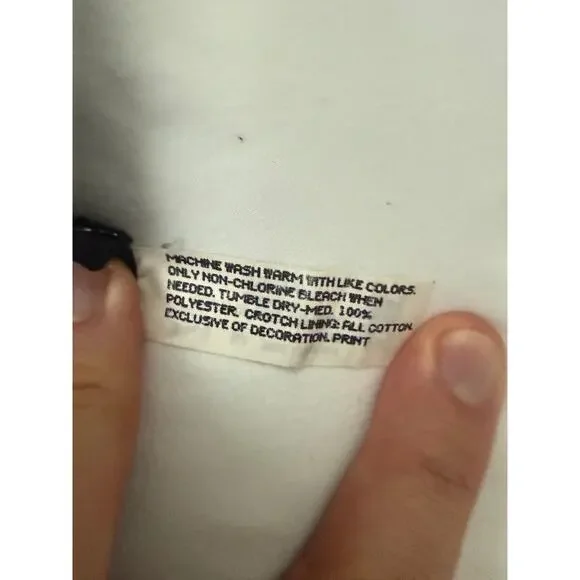 NWOT Maidenform Floral Thong Panty Black Pink Roses Vintage 90s Y2K Size 6 - Picture 4 of 4